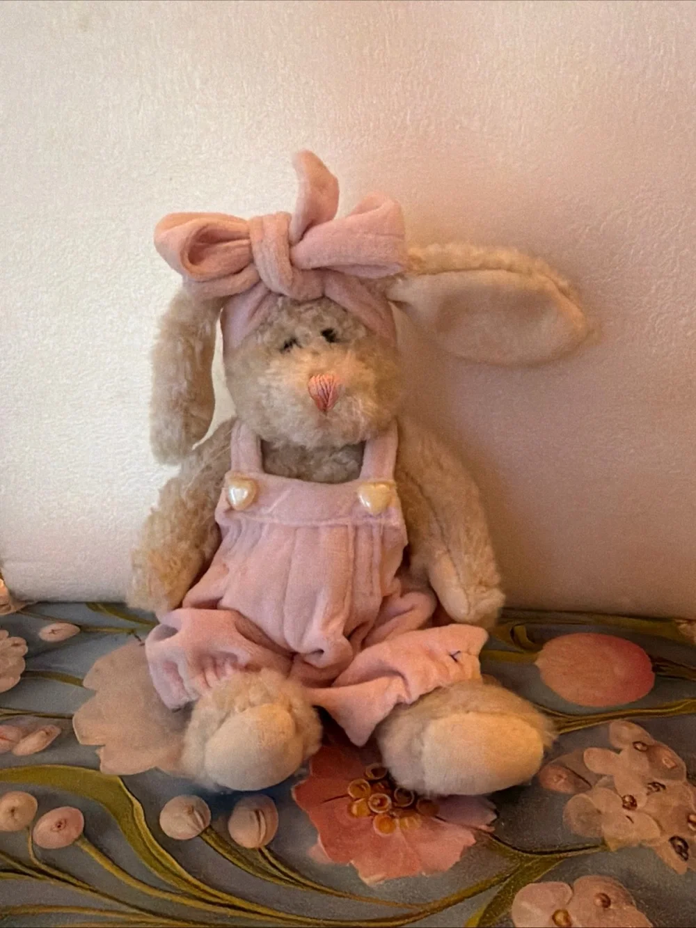 Boyd’s Retired Bears Lavinia Rabbit 1996 Pink Overalls & Bow